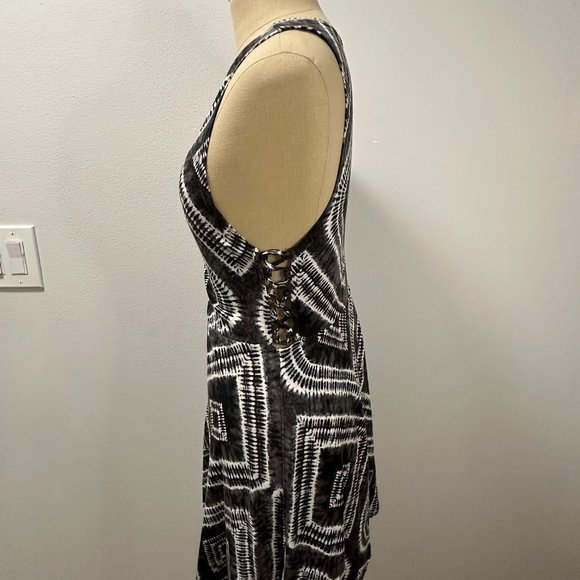 Tie Dye Side Tie Knit Dress - Picture 3 of 4